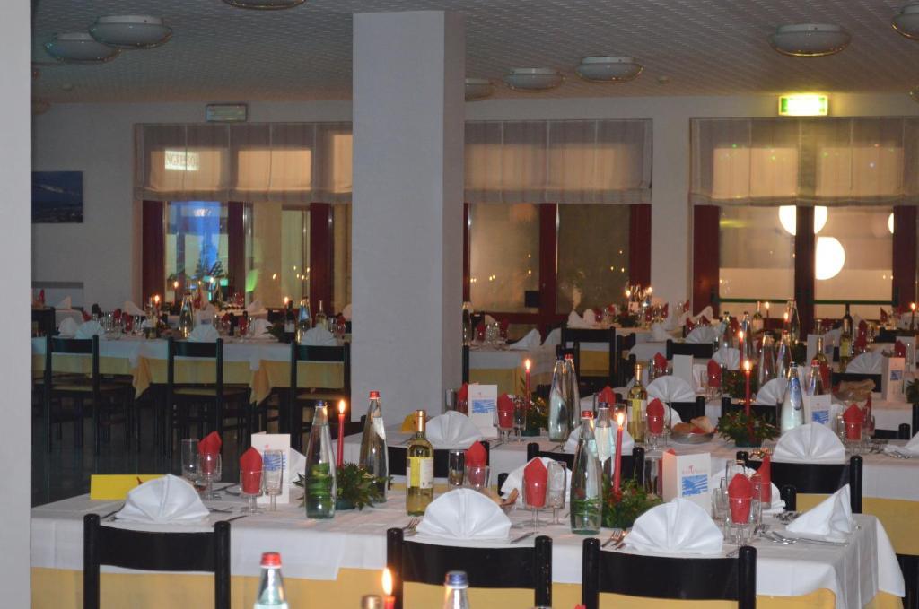 Hotel Palmarosa Roseto Degli Abruzzi Bagian luar foto