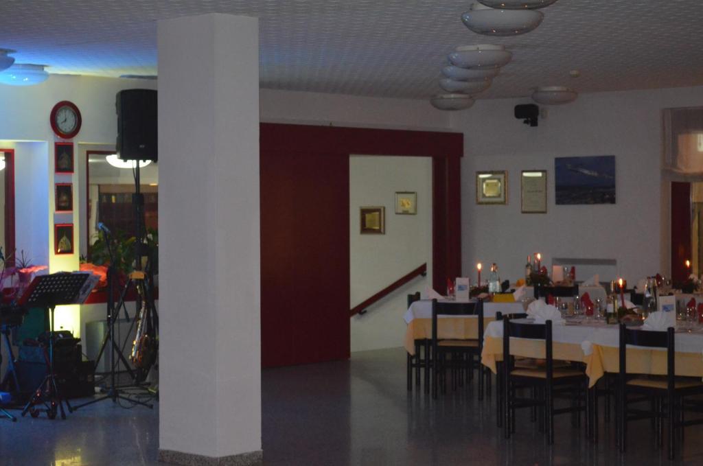 Hotel Palmarosa Roseto Degli Abruzzi Bagian luar foto