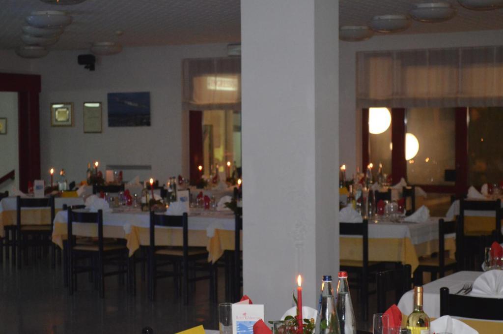 Hotel Palmarosa Roseto Degli Abruzzi Bagian luar foto
